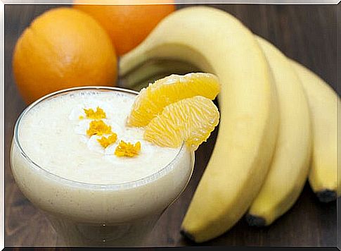 Banana orange smoothie