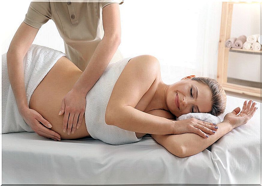 4 benefits of prenatal massage