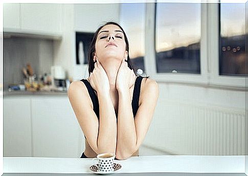 woman doing neck exercise