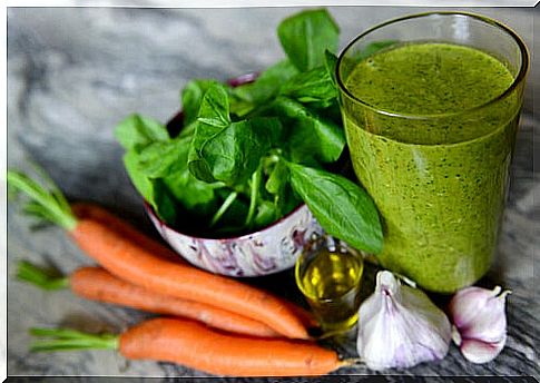 spinach juice to cleanse the arteries of cholesterol