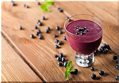 Purple smoothie to prevent cystitis