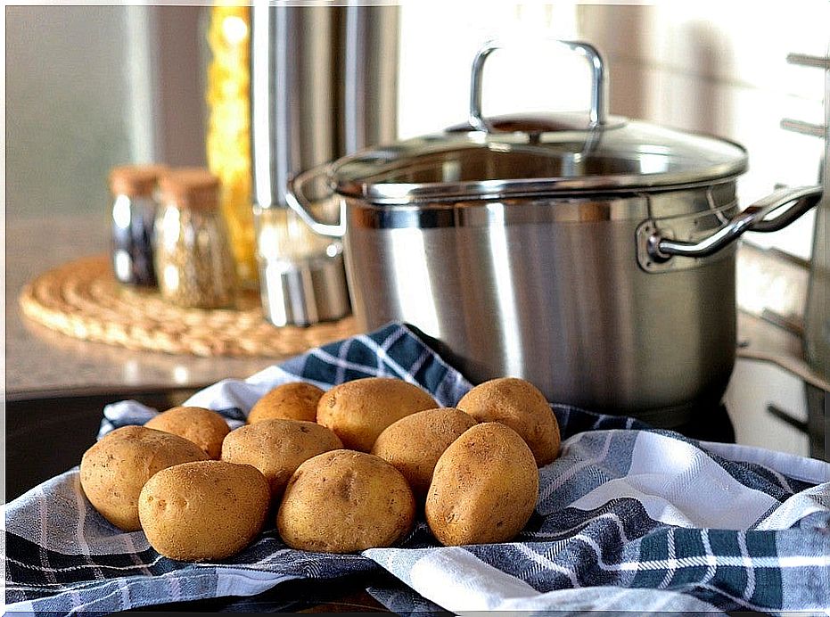 Potatoes in the kitchen.