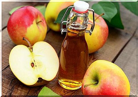 Apple-vinegar-hair for skin blemishes