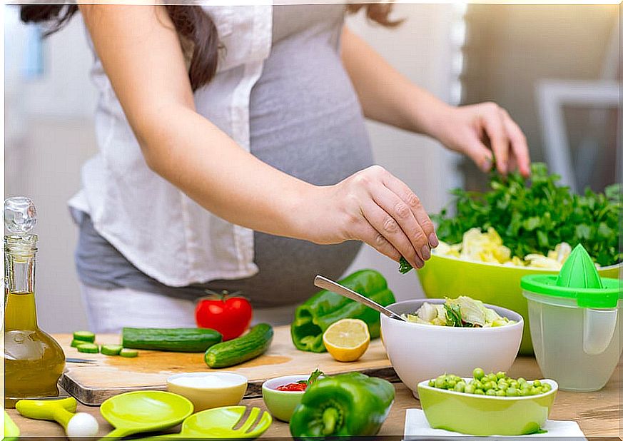 Pregnant cooking